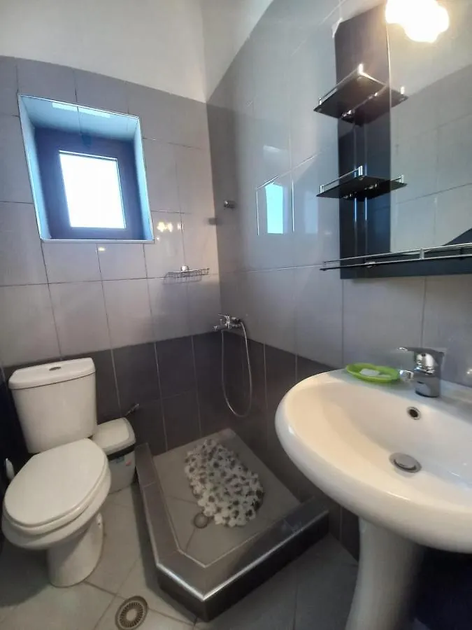 Arjana & Nelaj Apartments Ksamil Albania
