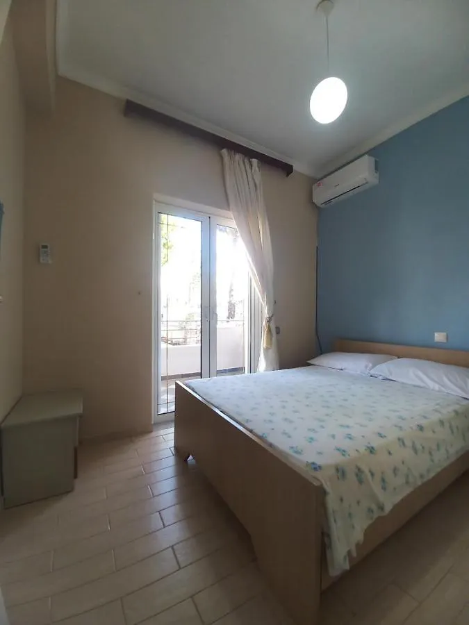 Arjana & Nelaj Apartments Ksamil