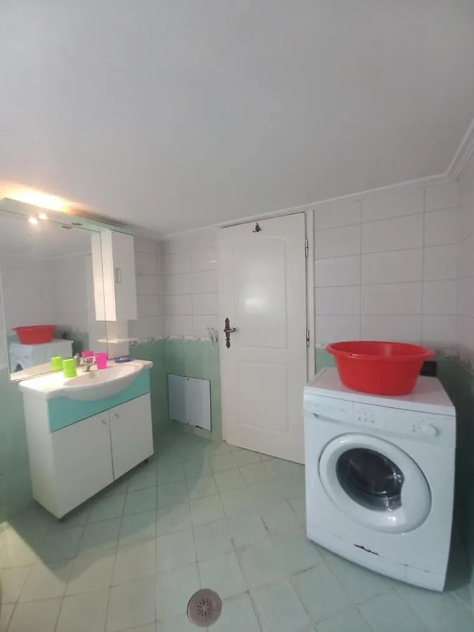 Arjana & Nelaj Apartments Ksamil Albania