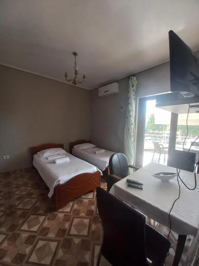 Arjana & Nelaj Apartments Ksamil